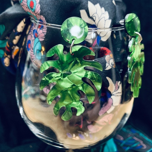 LUSH green acrylic monstera leaf earrings - Picture 3 of 5